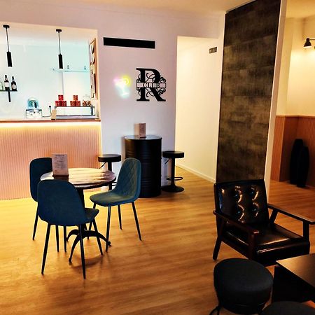Residencial Douro Hotel เปโซดาเรกวา ภายนอก รูปภาพ