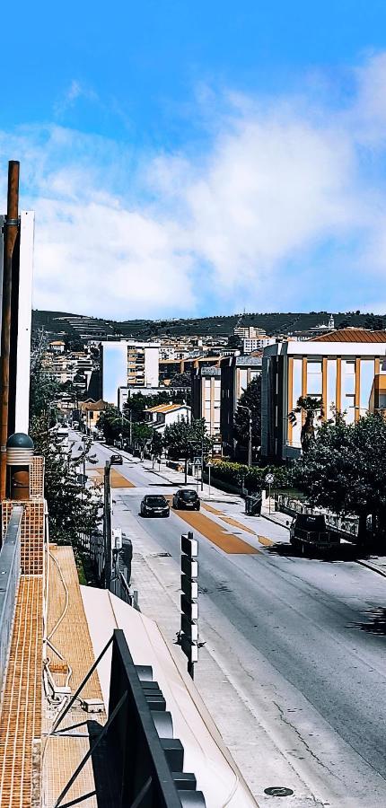 Residencial Douro Hotel เปโซดาเรกวา ภายนอก รูปภาพ