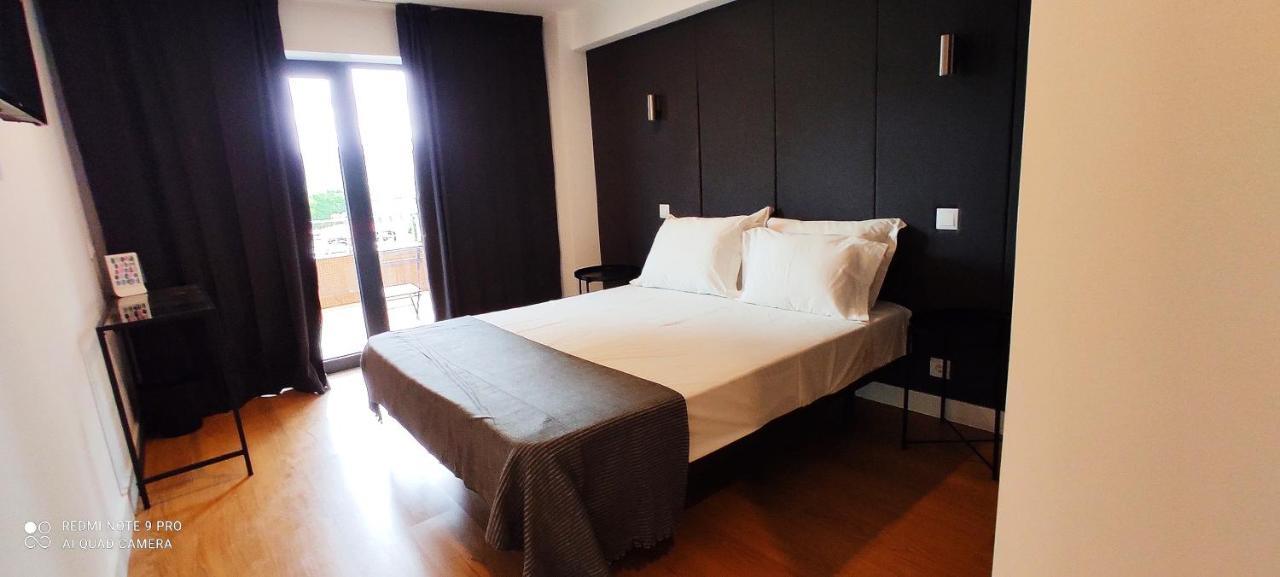 Residencial Douro Hotel เปโซดาเรกวา ภายนอก รูปภาพ