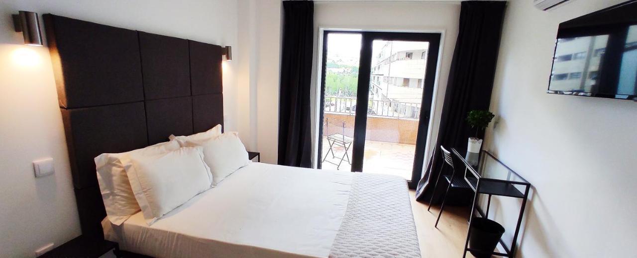 Residencial Douro Hotel เปโซดาเรกวา ภายนอก รูปภาพ